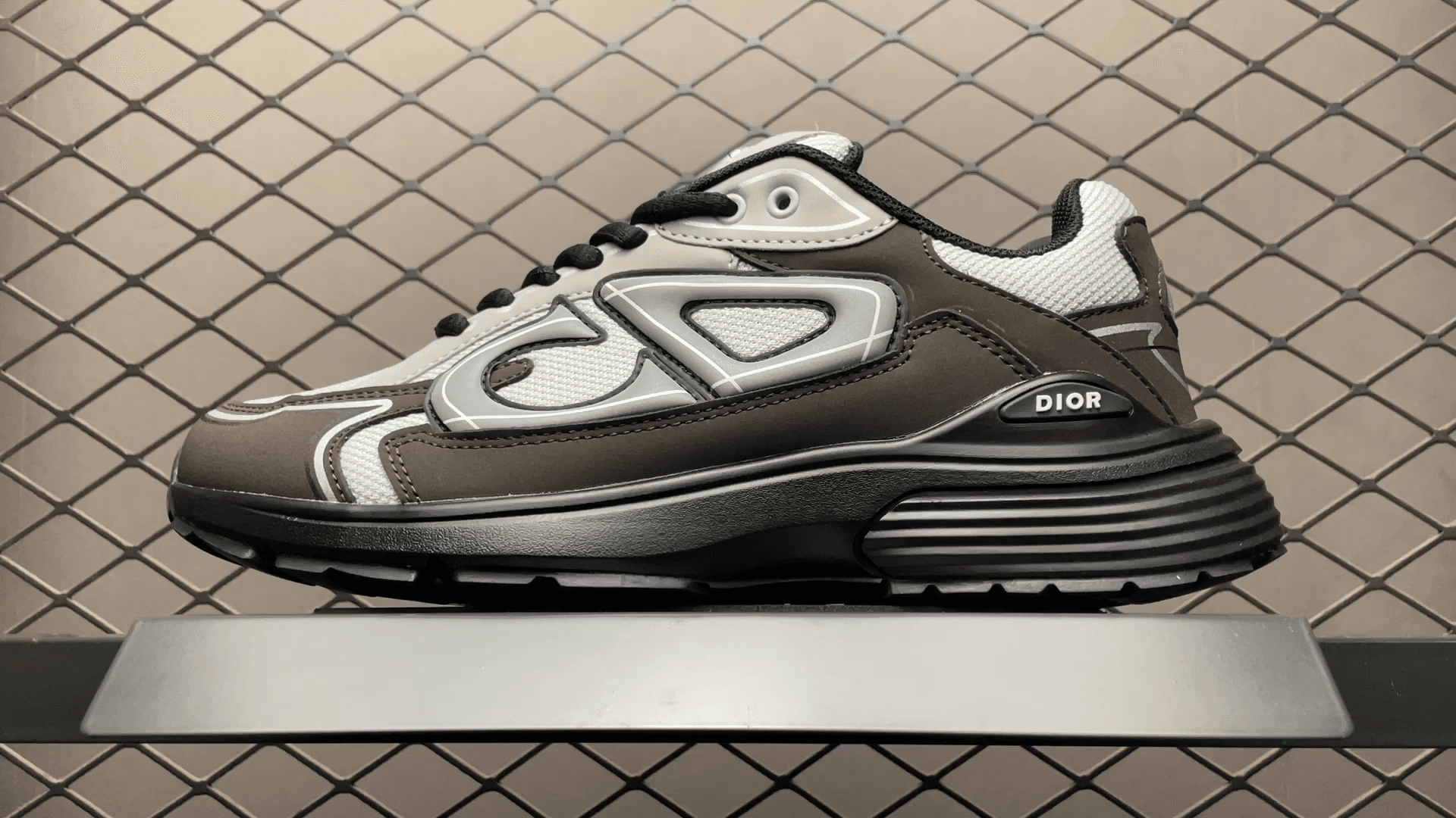 DR b30 sneaker