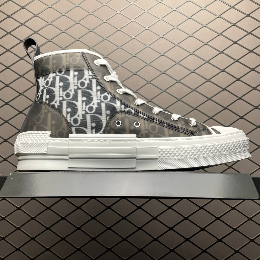 DR B23 Sneaker High