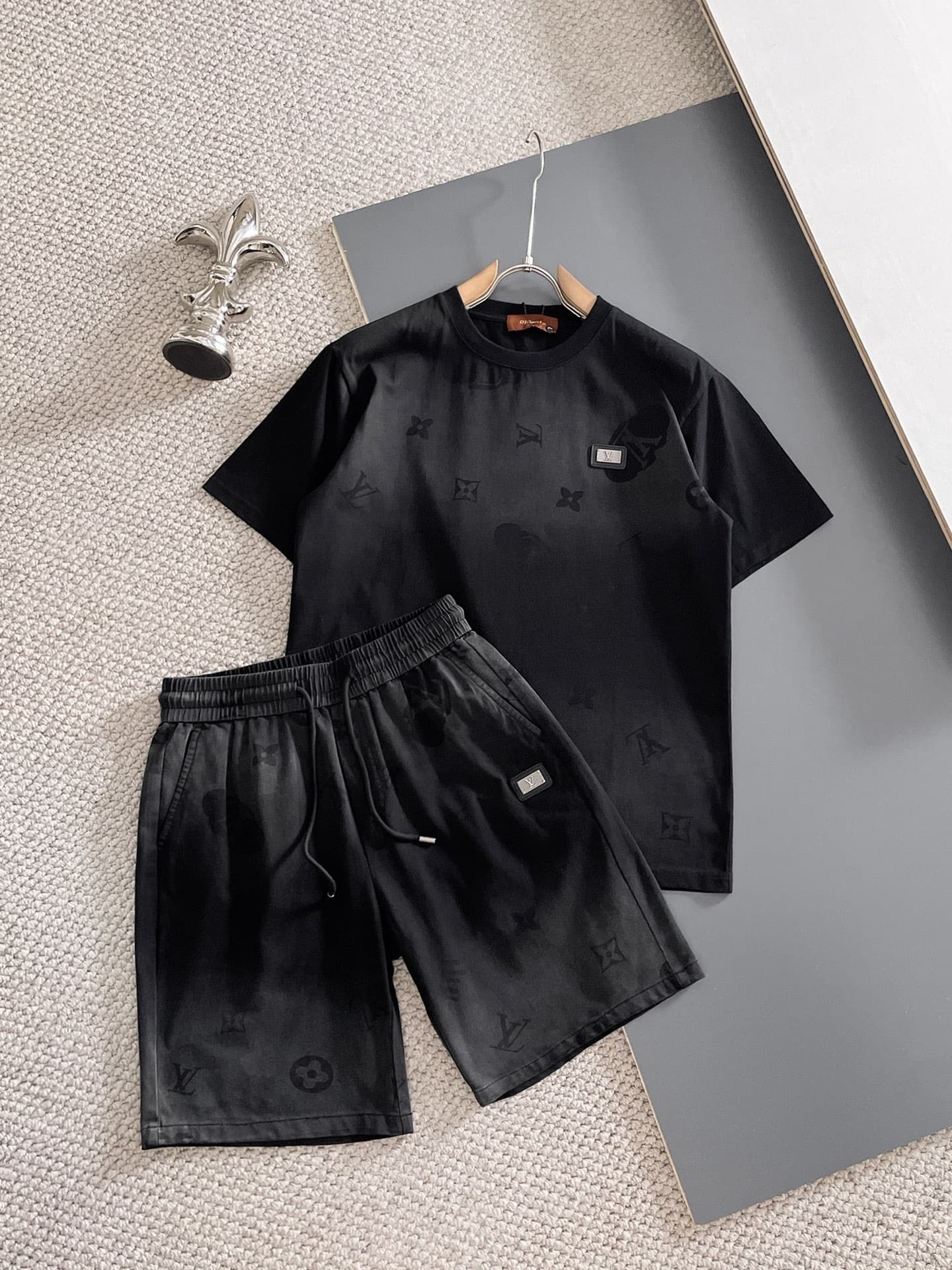 L X V Two-piece suit