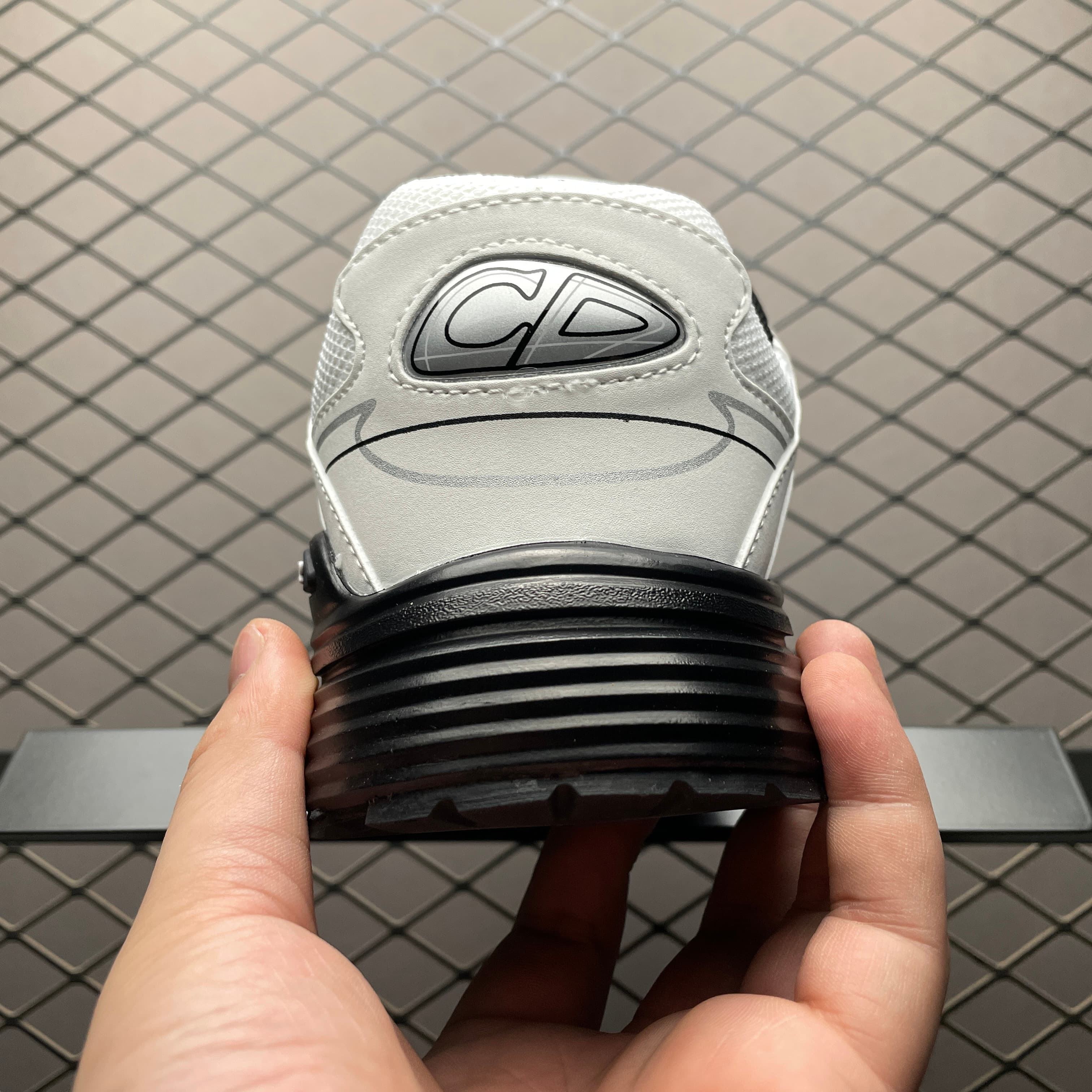 DR b30 sneaker