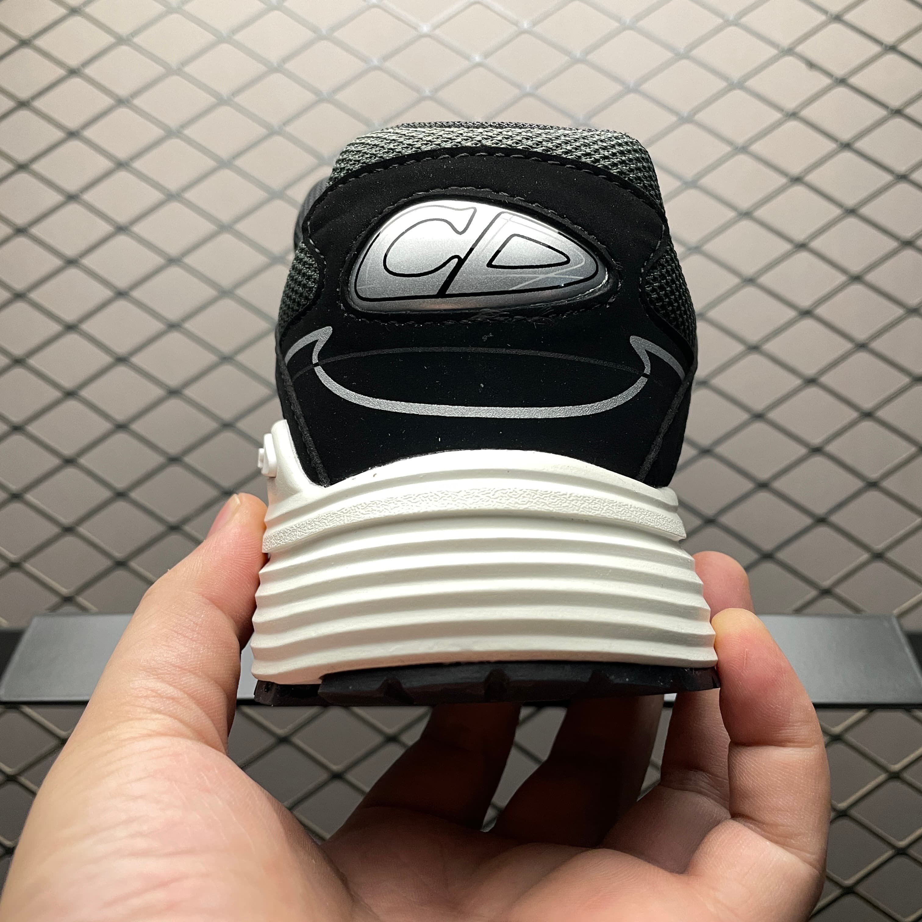 DR b30 sneaker