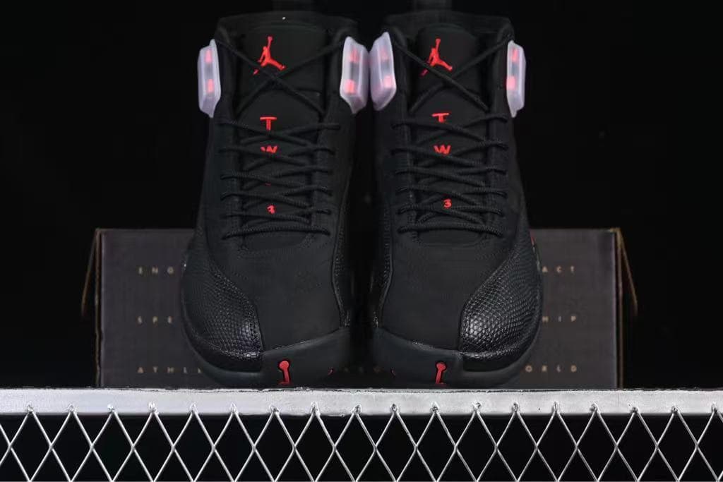 JRD 12 Retro "Bloodline"