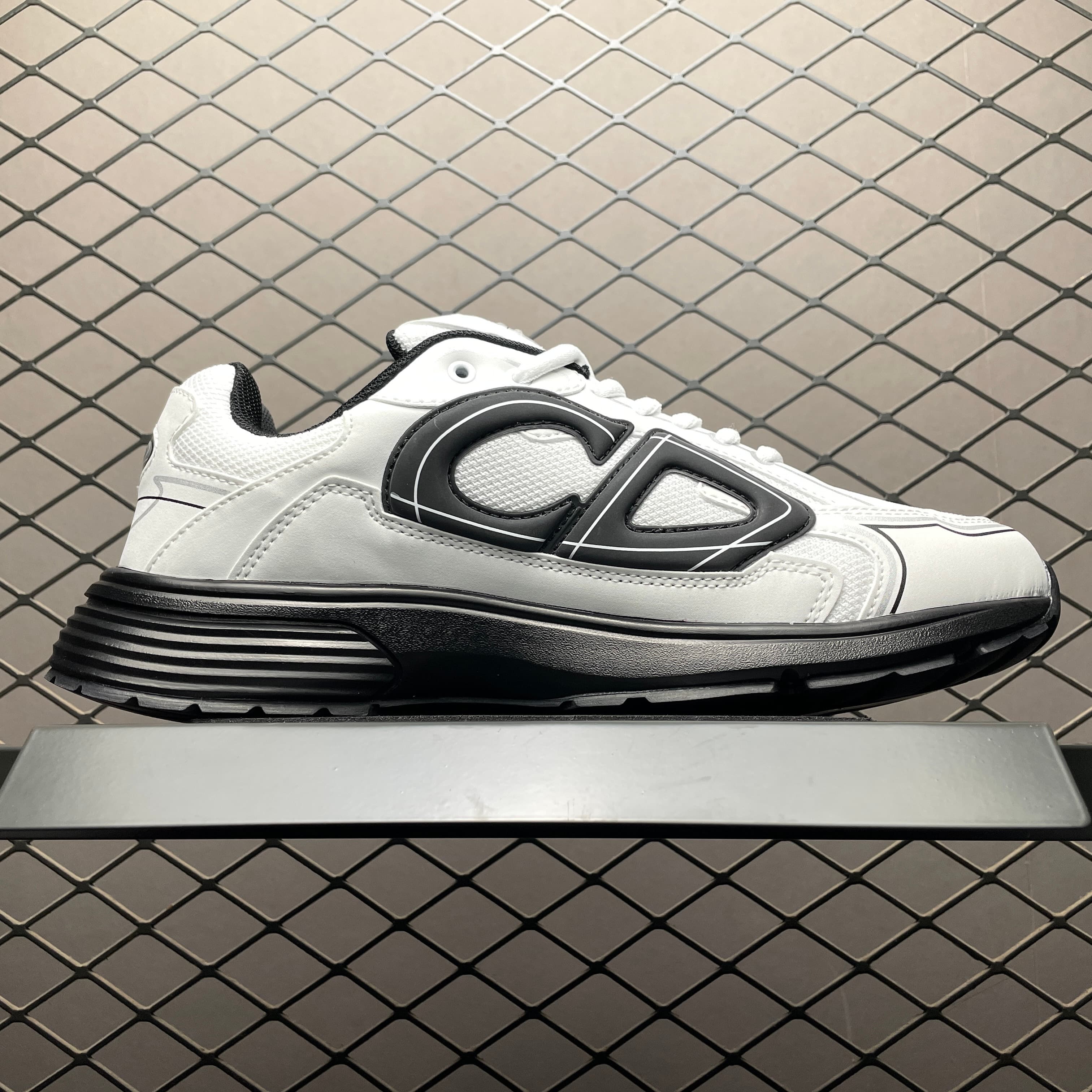 DR b30 sneaker