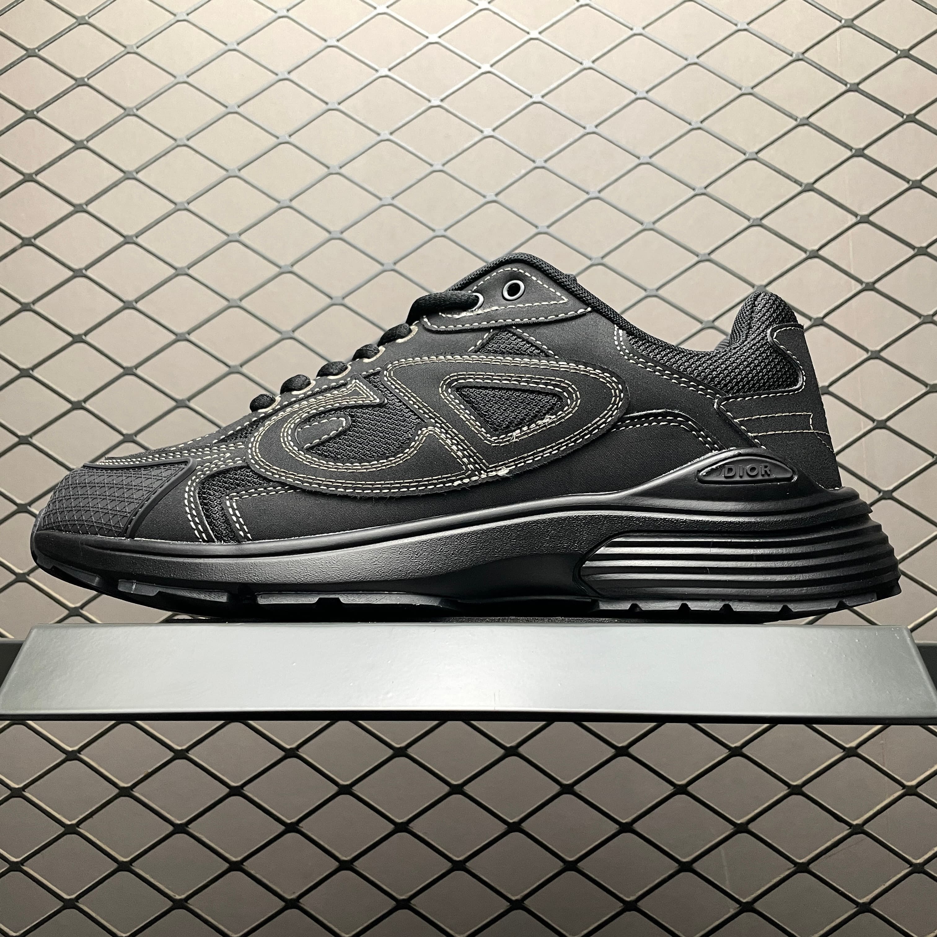 DR b30 sneaker