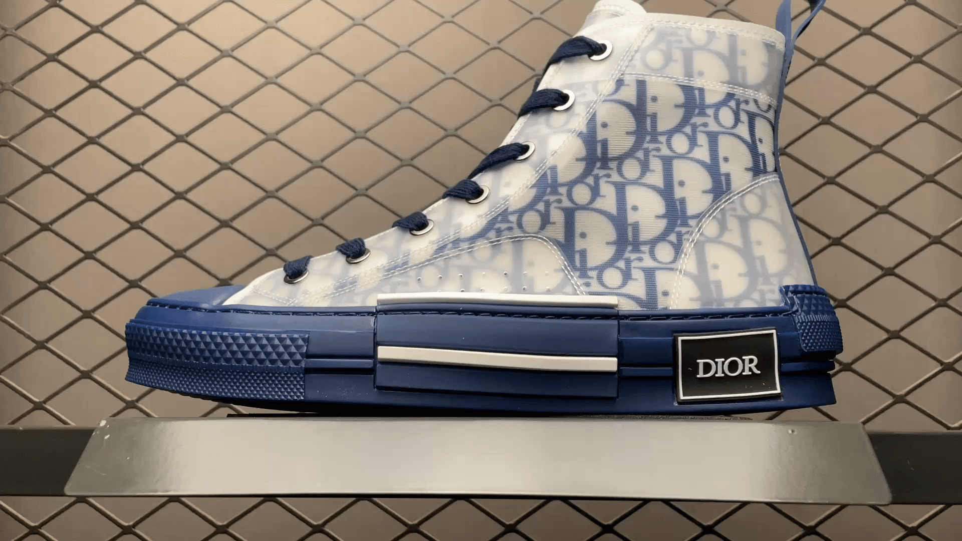 DR B23 HIGH TOP OBLIQUE SNEAKER BLUE