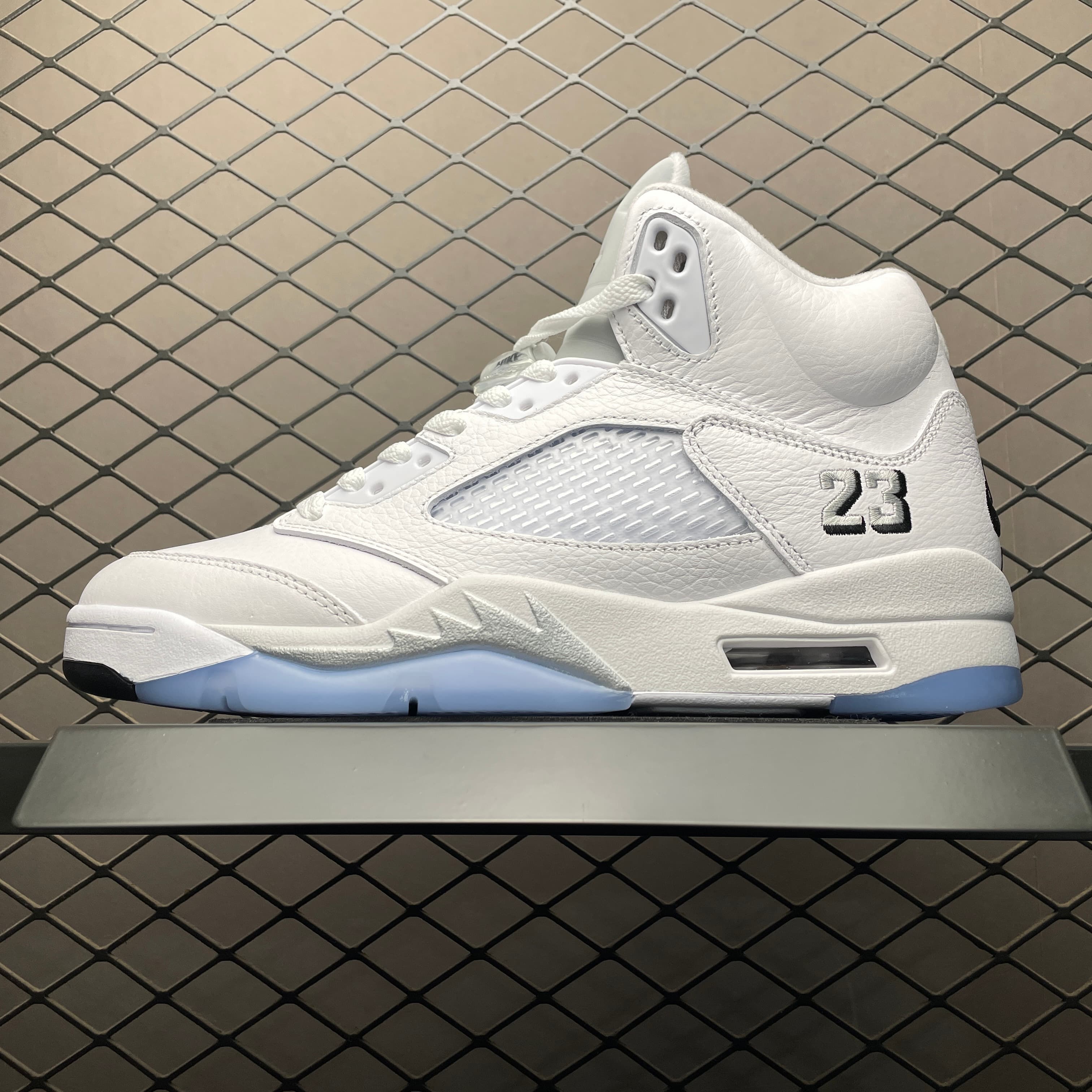 JRD5 Retro HQ7978-103