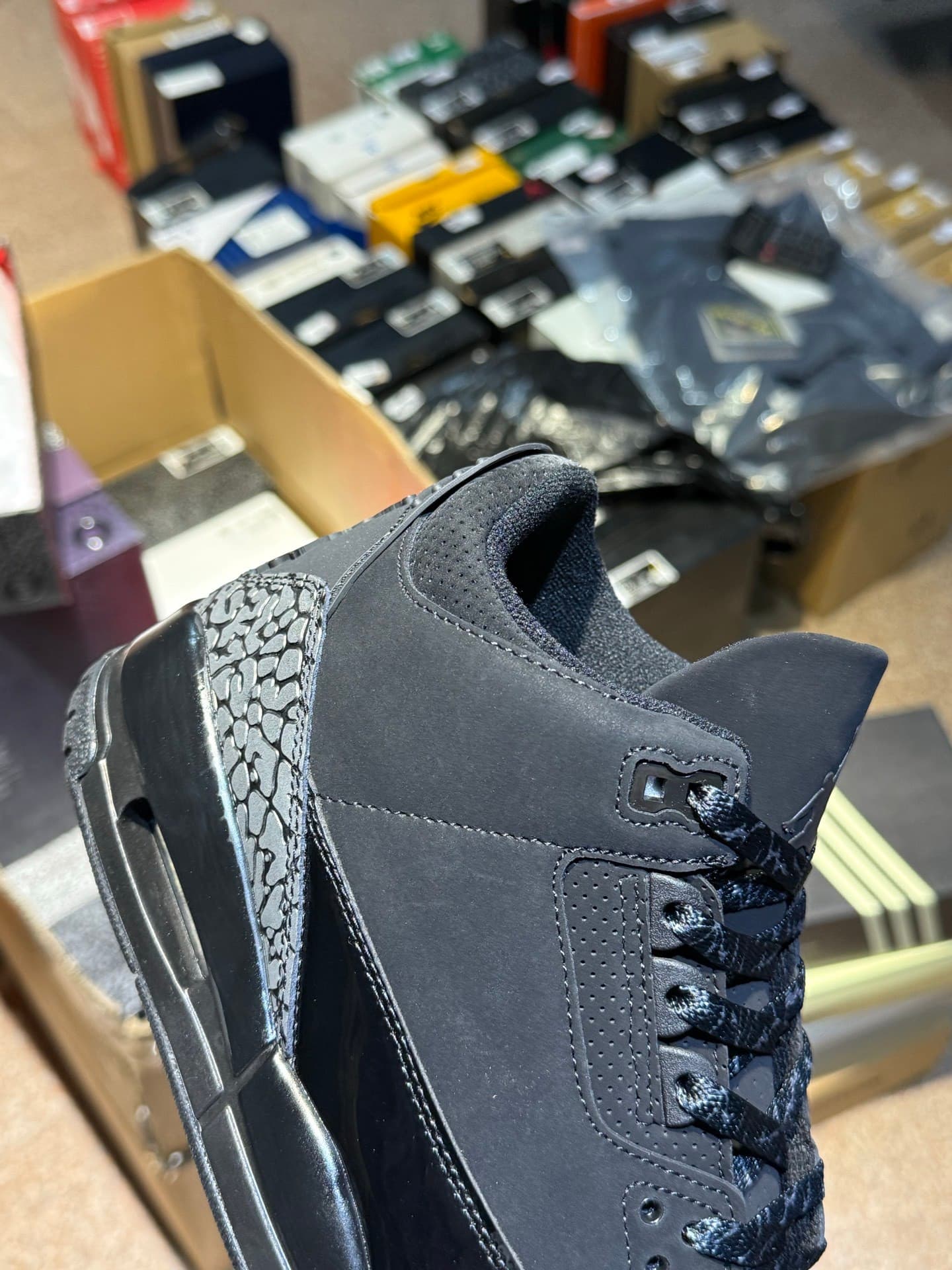 JRD 3 Retro CT8532-106