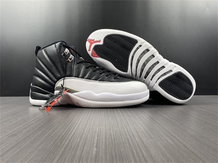 JRD 12 Retro Playoffs 130690-001