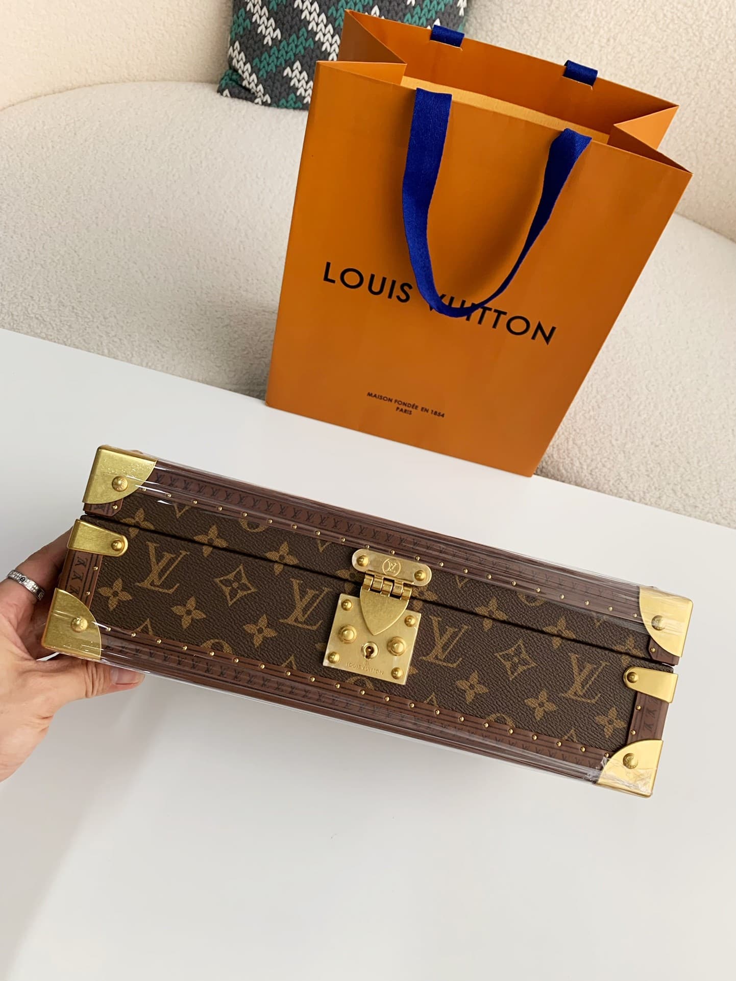 L X V Watch Storage Box Size:34*18*11cm