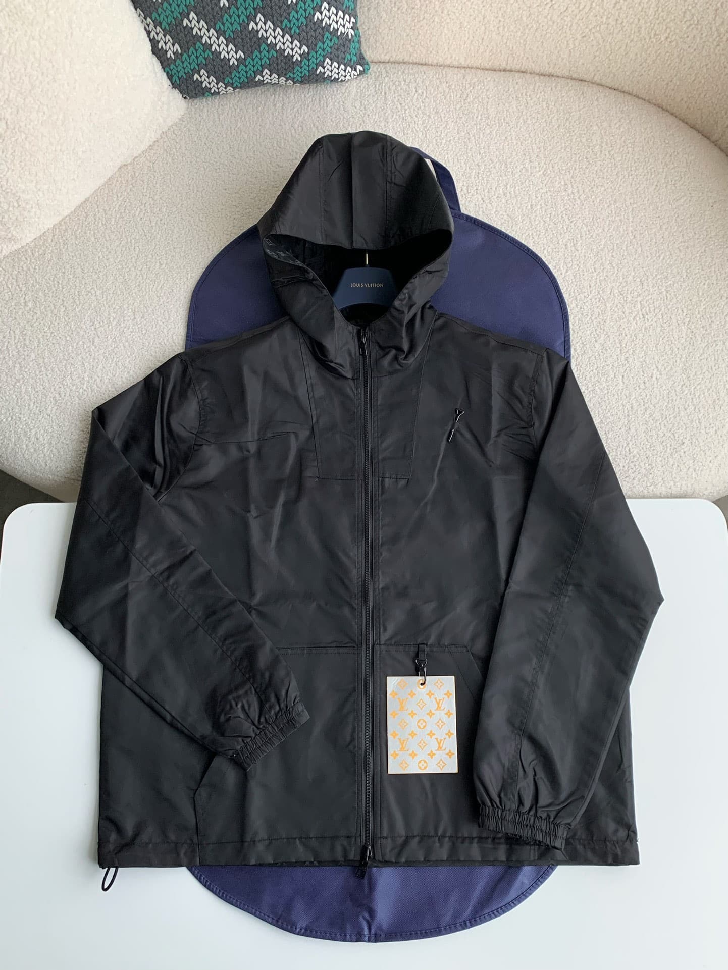 L X V Jackets