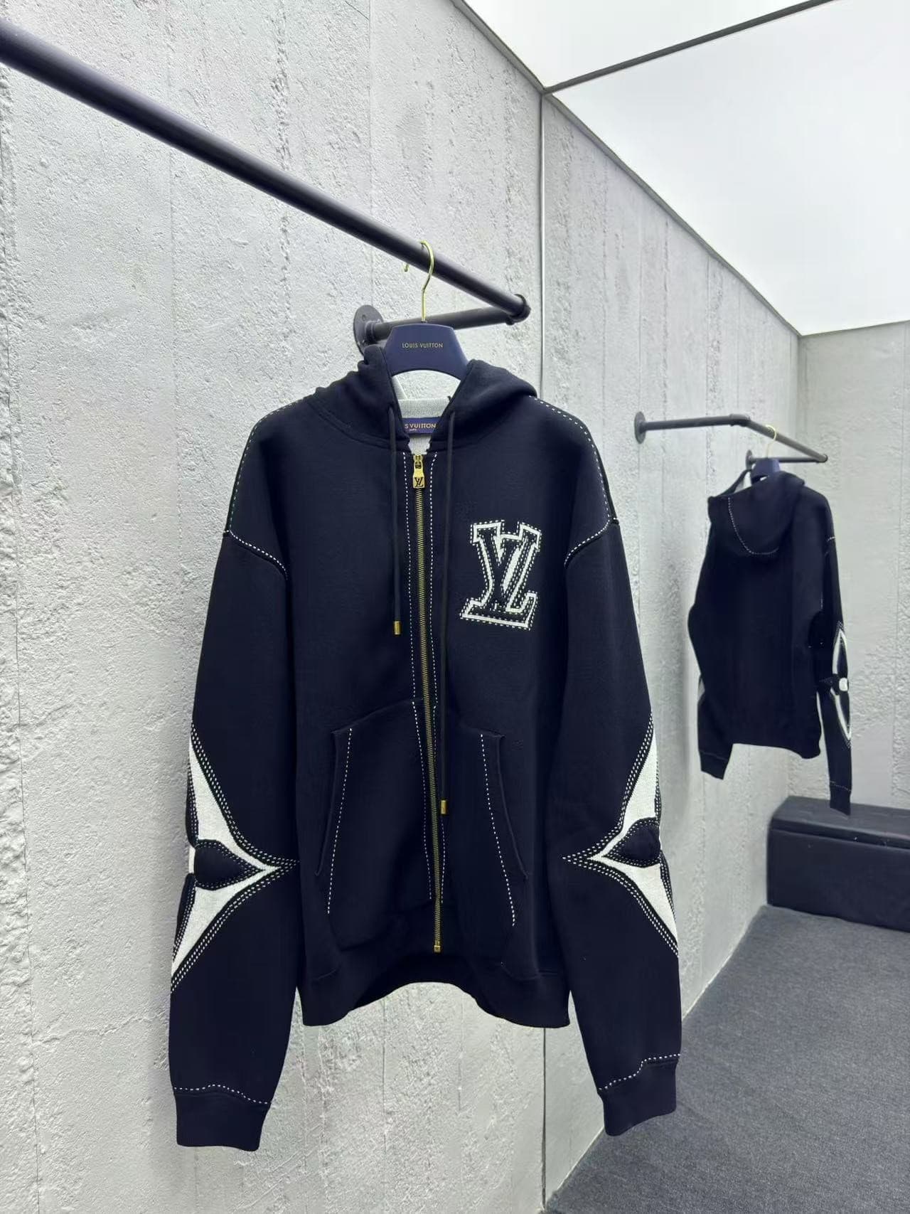 L X V 4-Leaf Clover Zip-Up Jacket