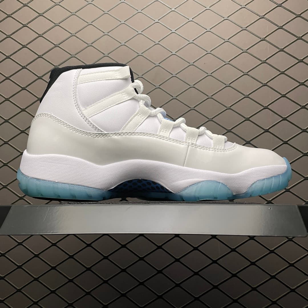 JRD 11 Retro Legend Blue (2024)
