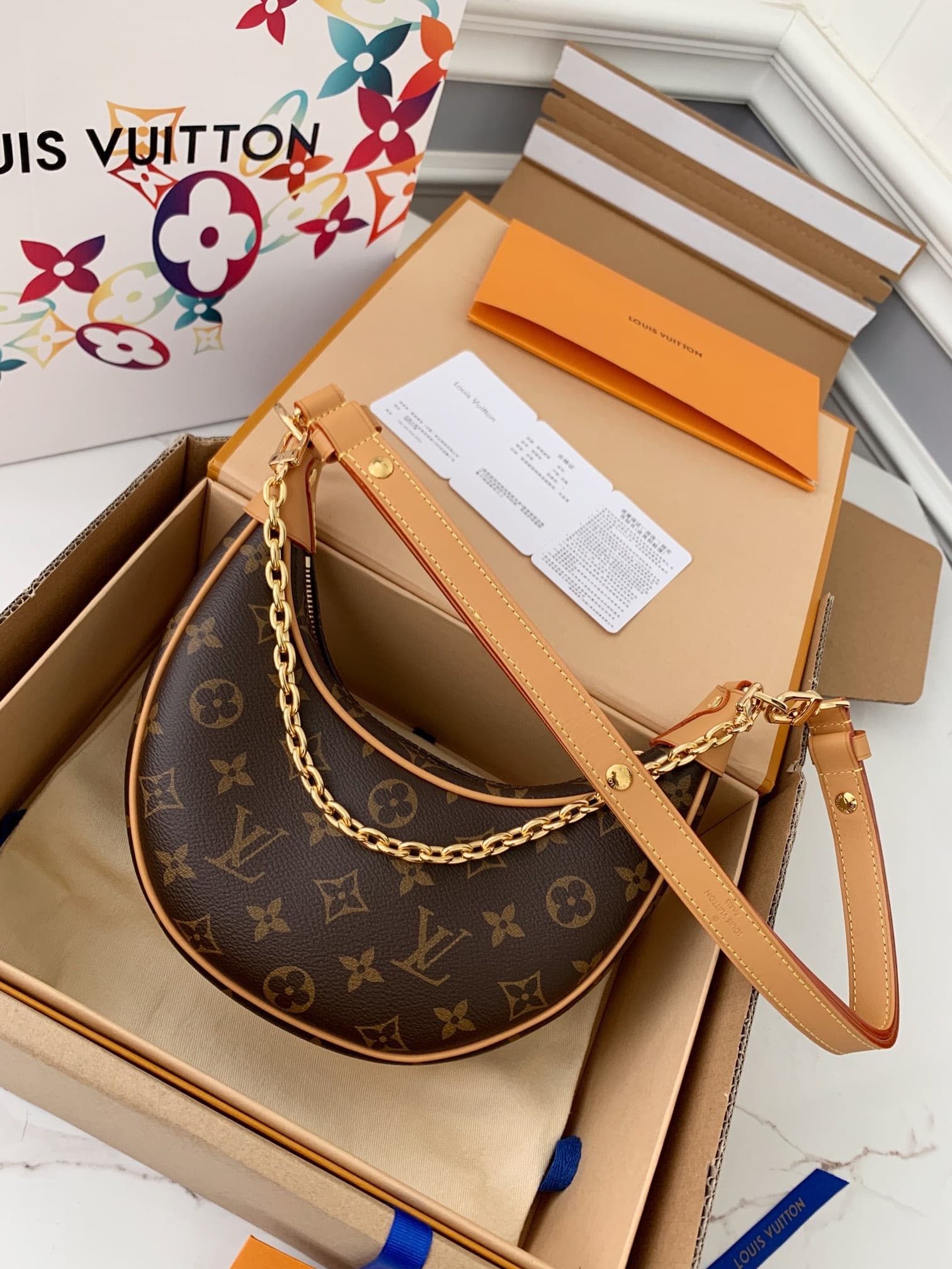 L X V Loop M81098 23*13*6cm