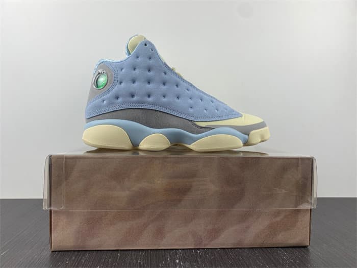 Air JRD 13 SOLEFLY*AIJ DX5763-100