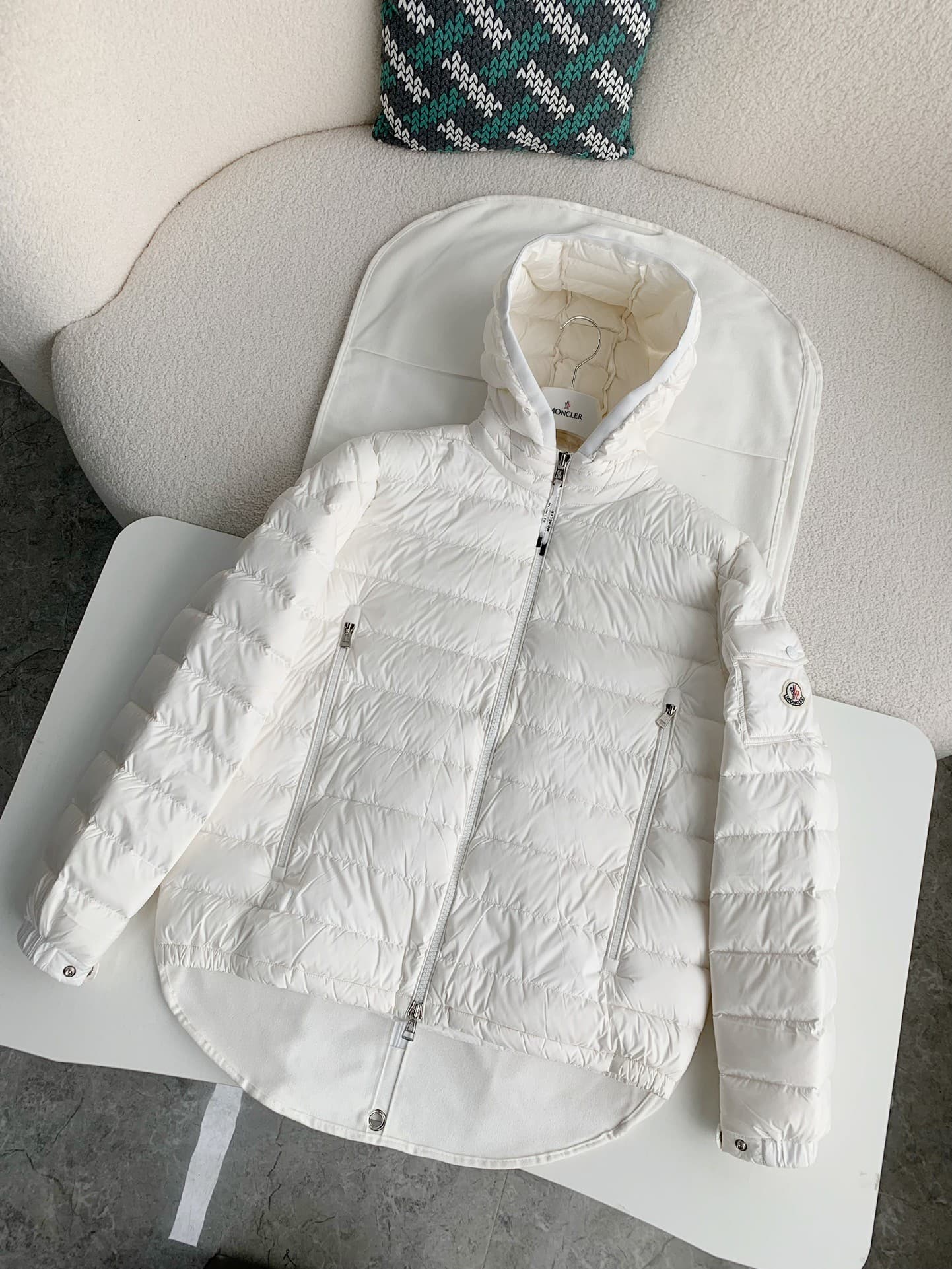MONC Montbeliard down jacket