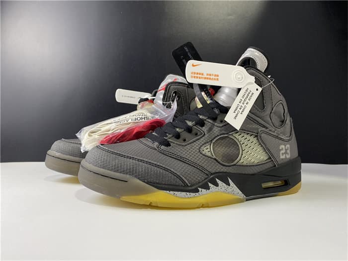 JRD5 OW Black CT8480-001