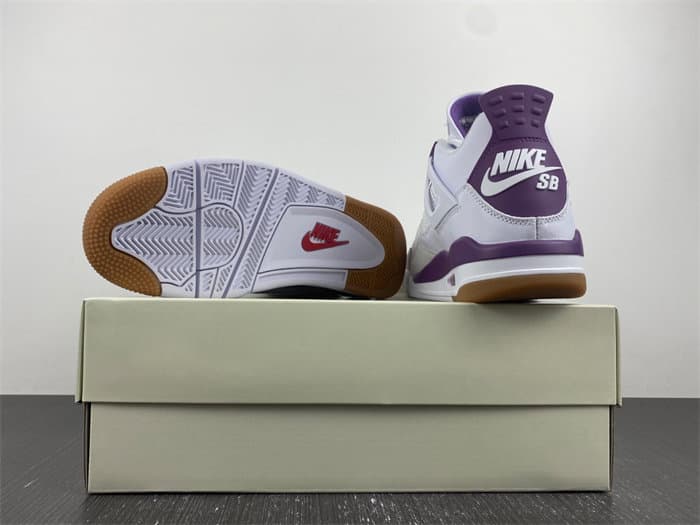 NK SB x Air JRD 4 DR5415-150