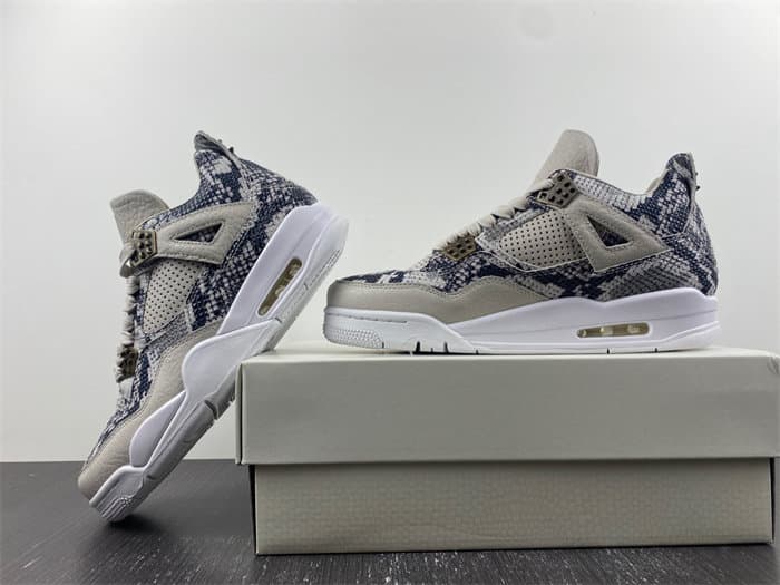 JRD 4 Retro 813191-030