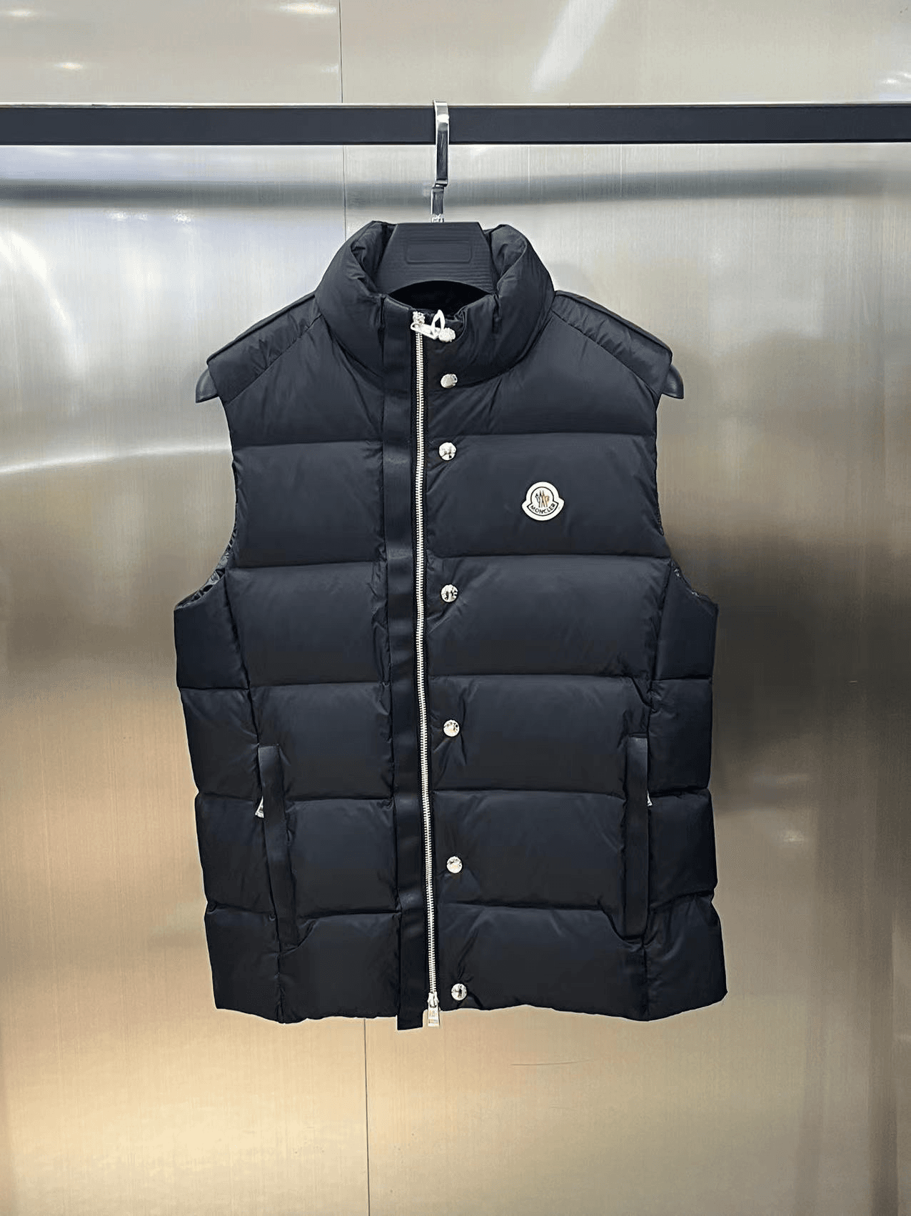 MONC FW2023 Logo Logo Stand Collar Zipper Sleeveless Vest