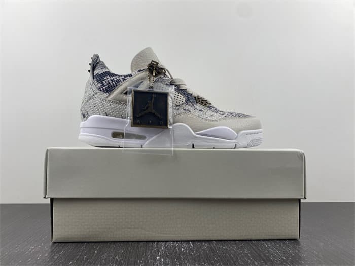JRD 4 Retro 813191-030