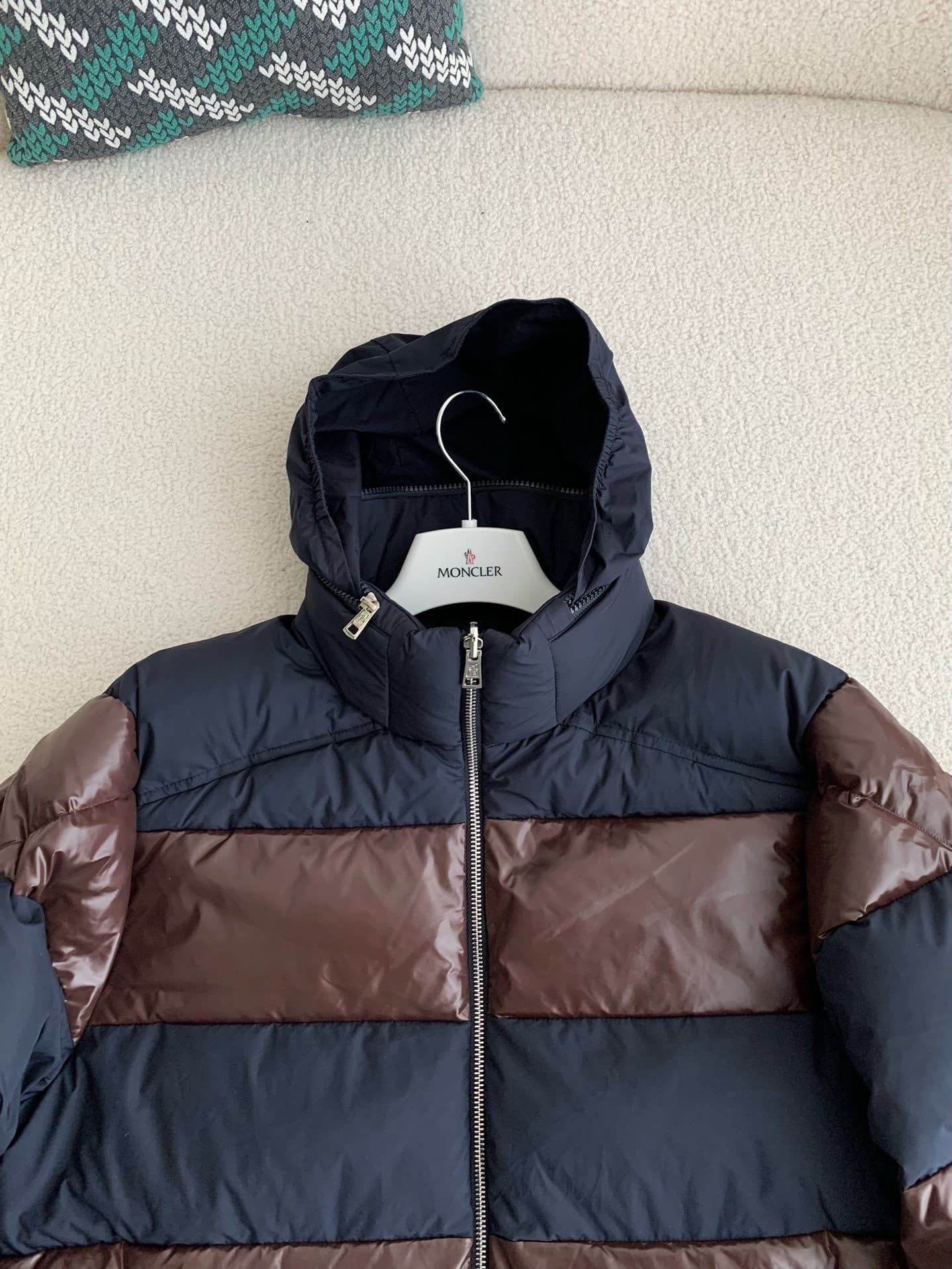 MONC Montbeliard down jacket