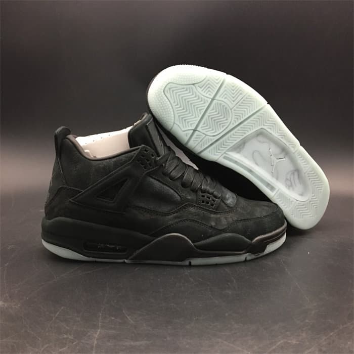 JRD 4 Retro Kaws Black 930155-001