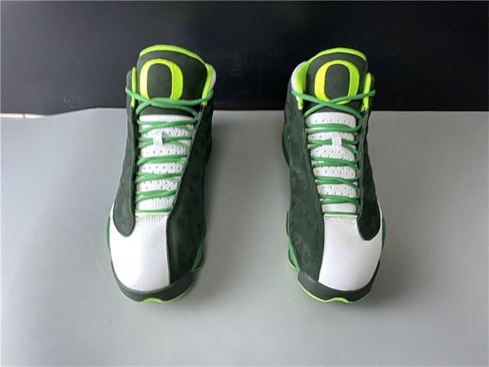 JRD 13 Retro Oregon Ducks PE AR4390-313