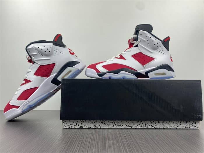 JRD6 Carmine CT8529-106