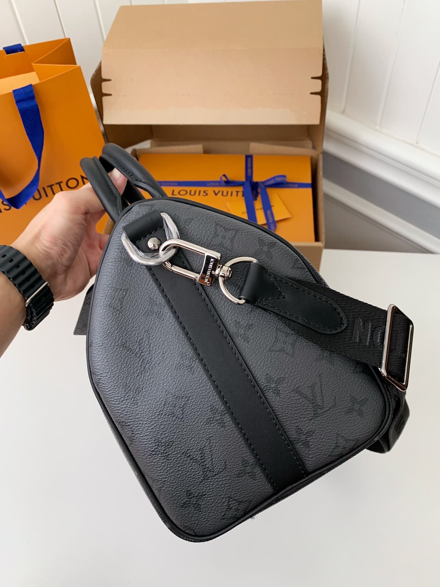 L X V Keepall Bandoulière 34*21*16cm