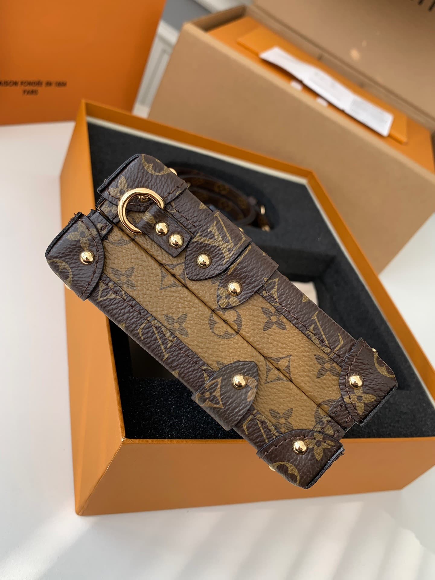 L X V PETITE MALLE M44154 size: 19*12*5cm