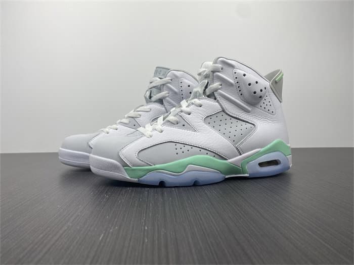 JRD6 Mint Foam DQ4914-103