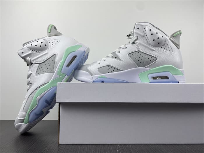 JRD6 Mint Foam DQ4914-103