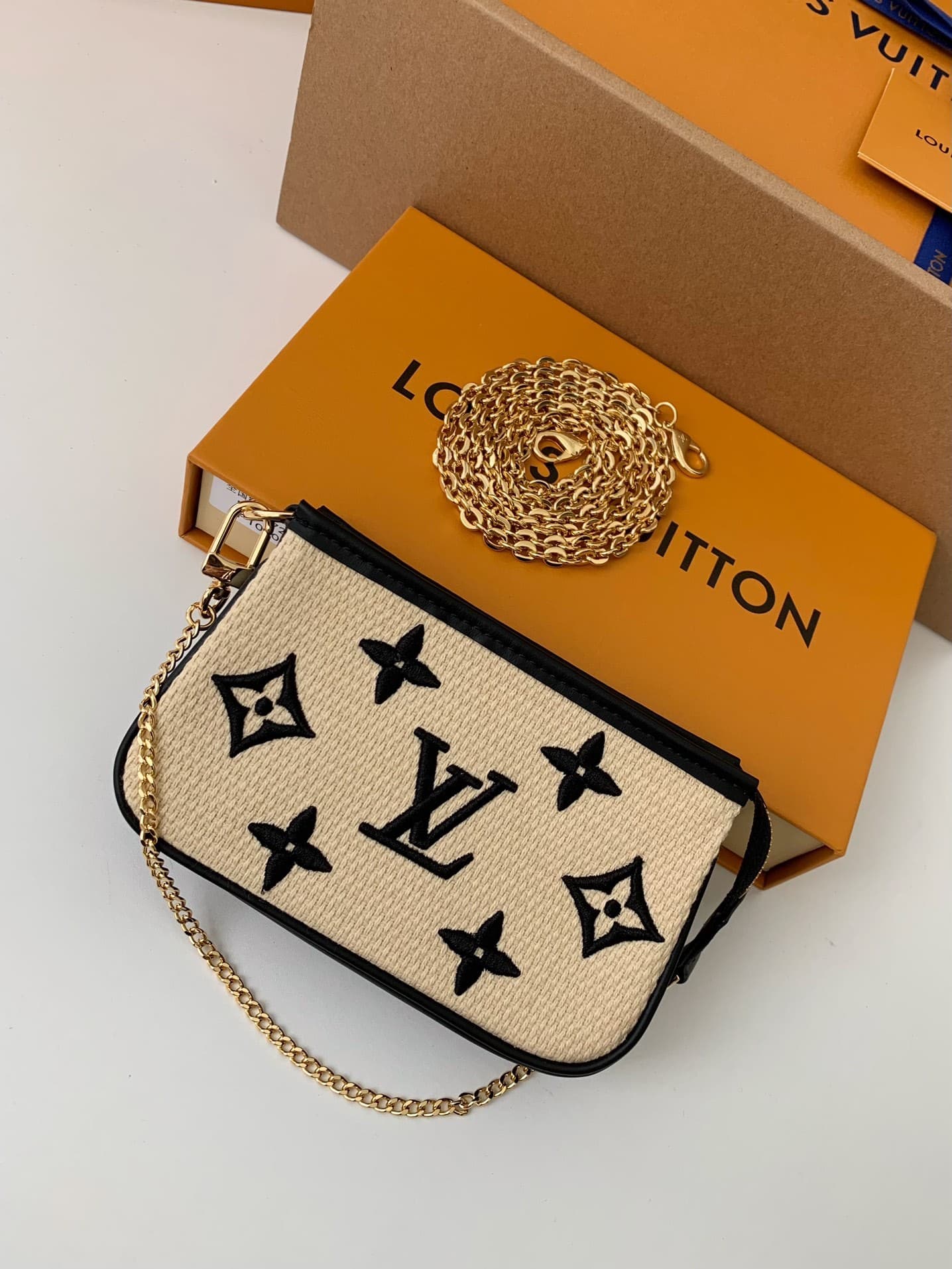 L X V MINI POCHETTE ACCESSOIRES 15.5*10.5*4cm