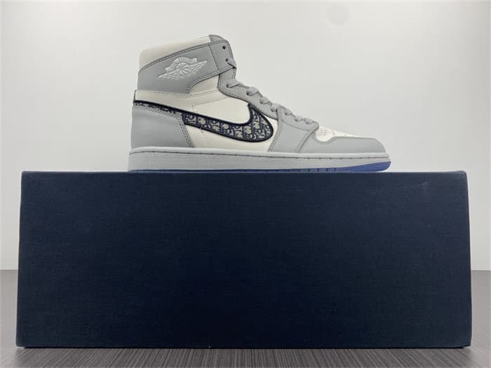 JRD 1 Retro HighDR CN8607-002