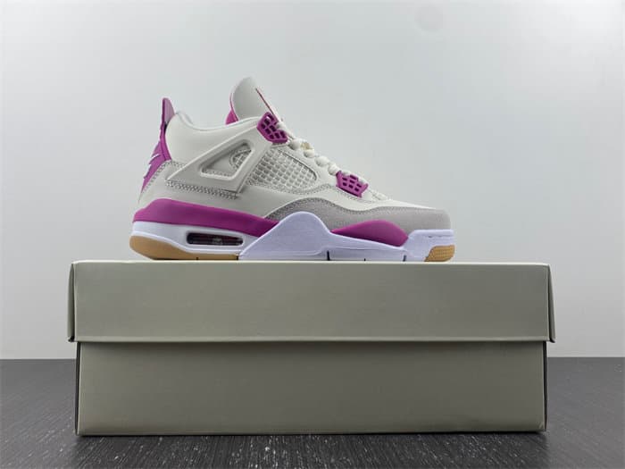 NK SB x Air JRD 4 DR5415-106