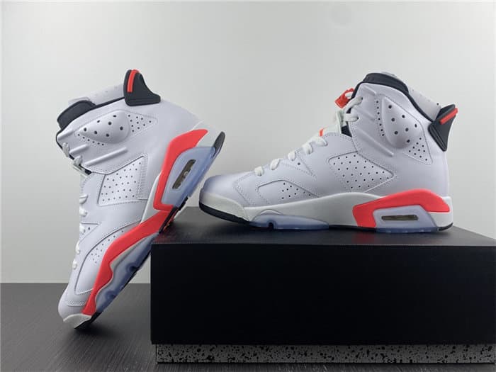 JRD 6 Retro Infrared White 384664-123