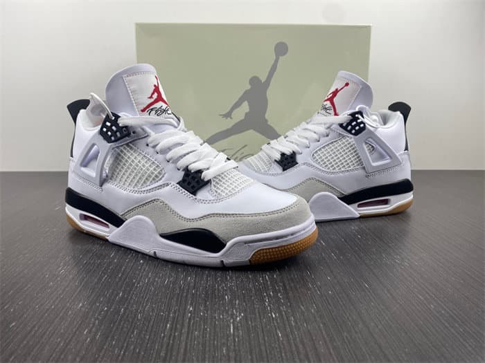 NK SB x Air JRD 4 DR5415-100
