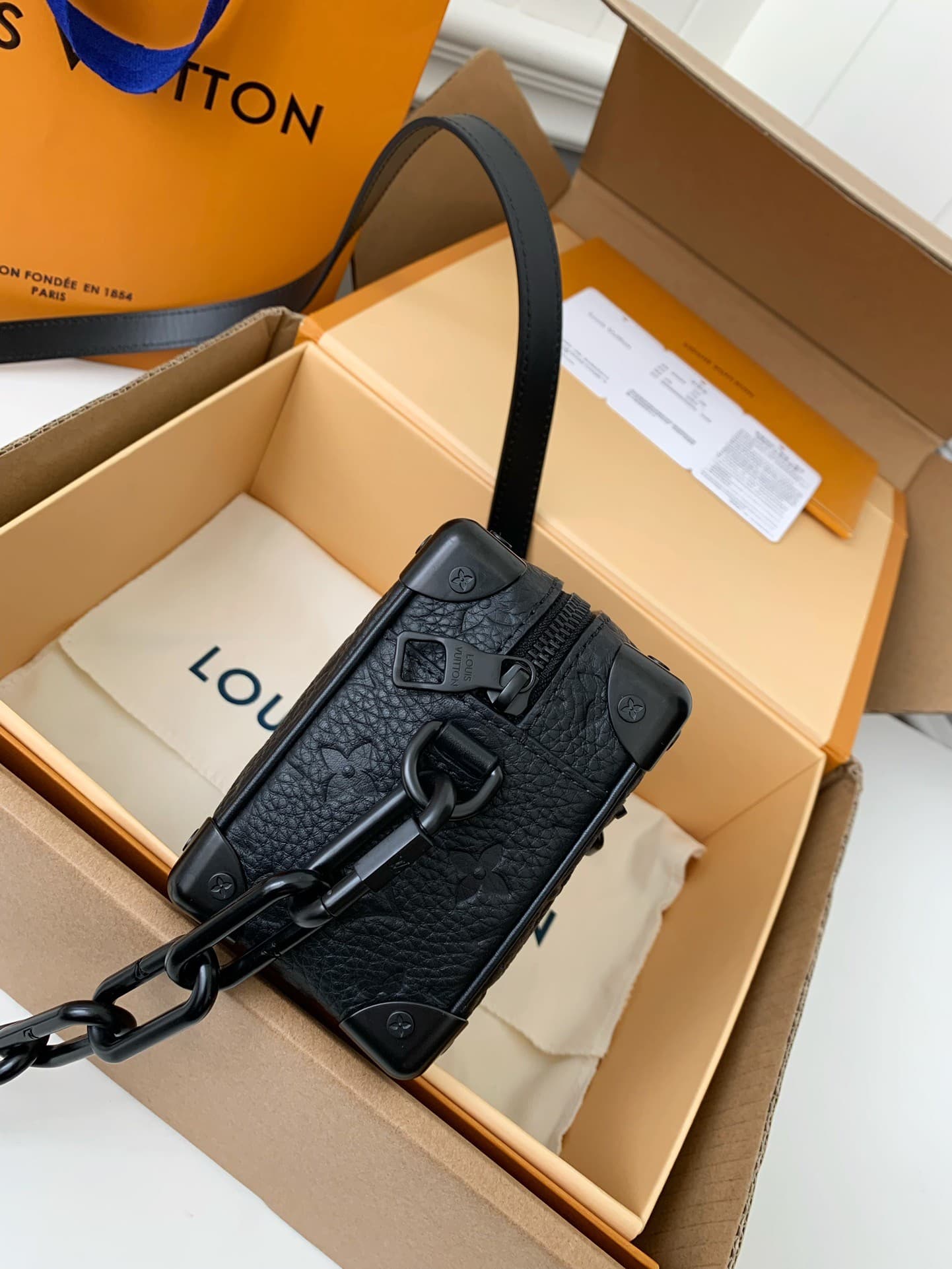 L X V MINI SOFT TRUNK 18.5*13*8cm