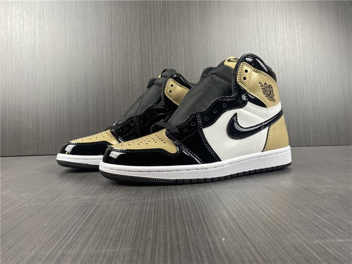 JRD1 Retro NRG Patent Gold Toe 861428-007