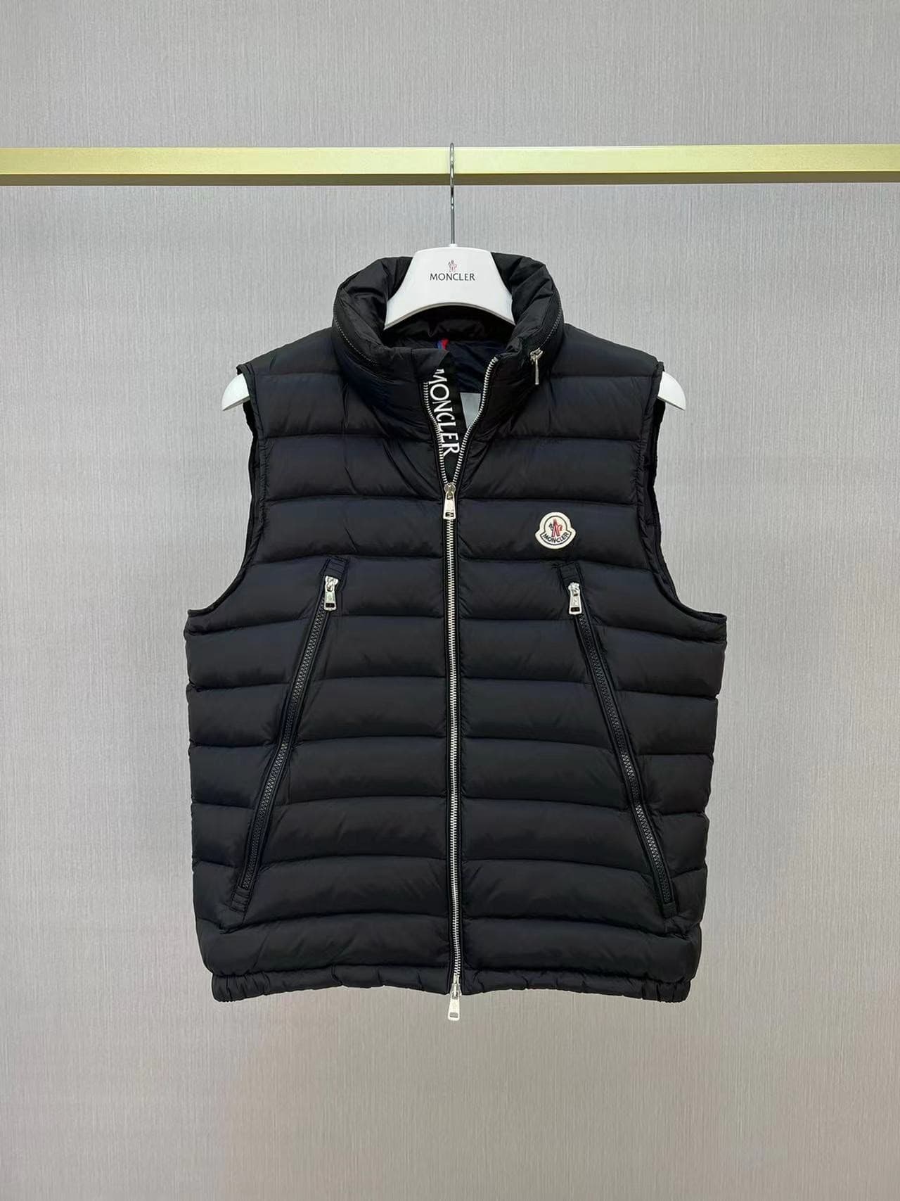 MONC new albyt oblique zipper hidden hood stand collar vest