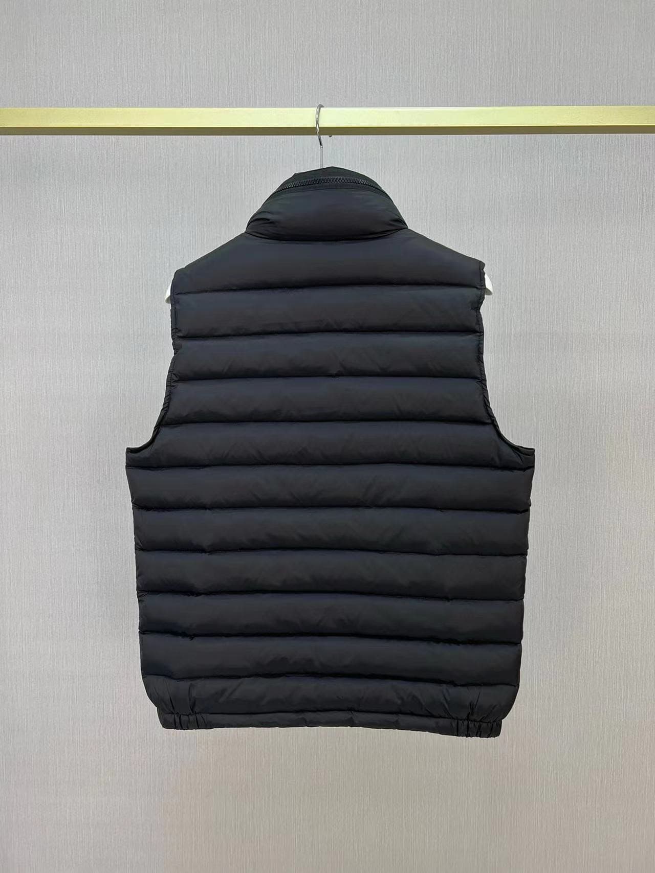 MONC new albyt oblique zipper hidden hood stand collar vest