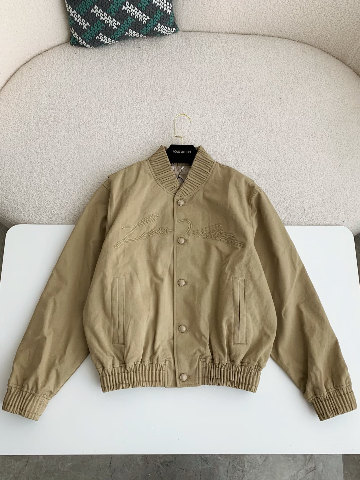 L X V Jackets