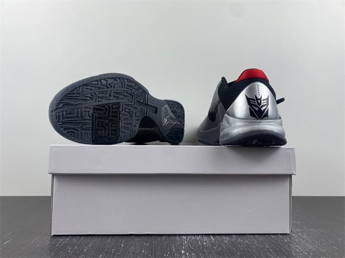 NK Kobe 5 DB4796-004