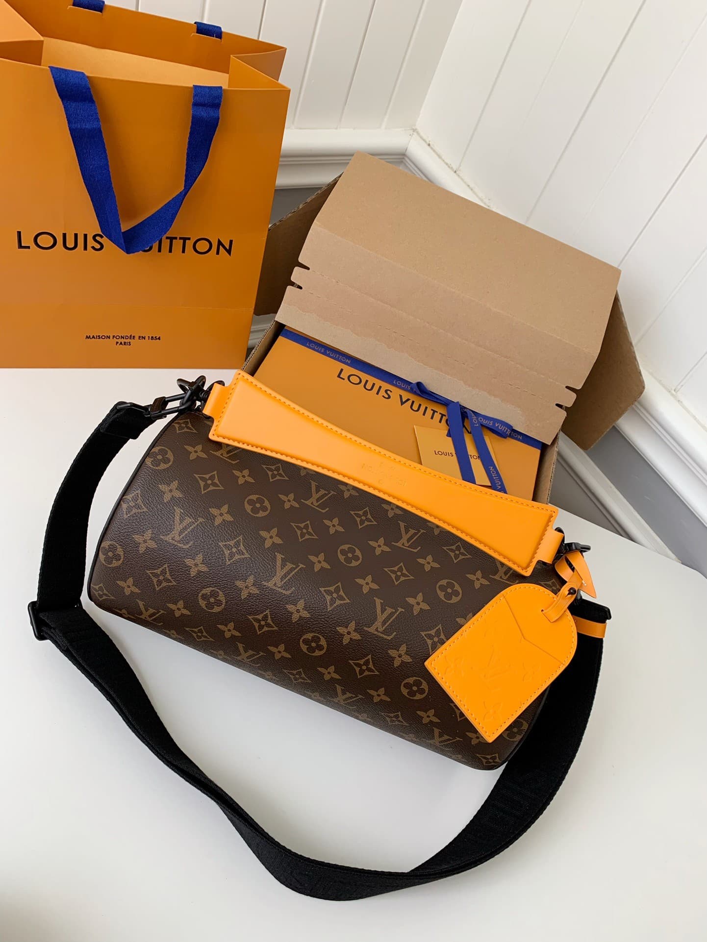 L X V SOFT POLOCHON 33*17*17cm