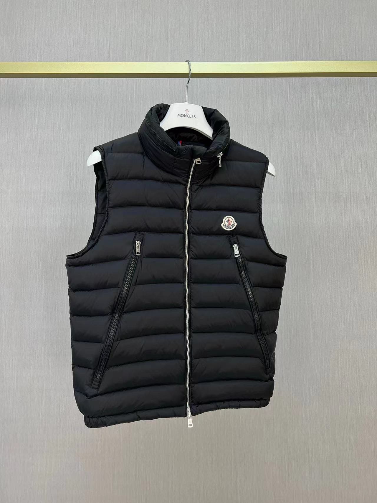 MONC new albyt oblique zipper hidden hood stand collar vest