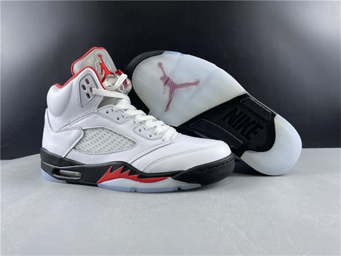 JRD5 Fire Red Silver Tongue DA1911-102
