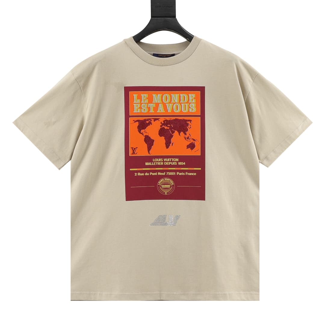 L X V Logo lettering T-shirt