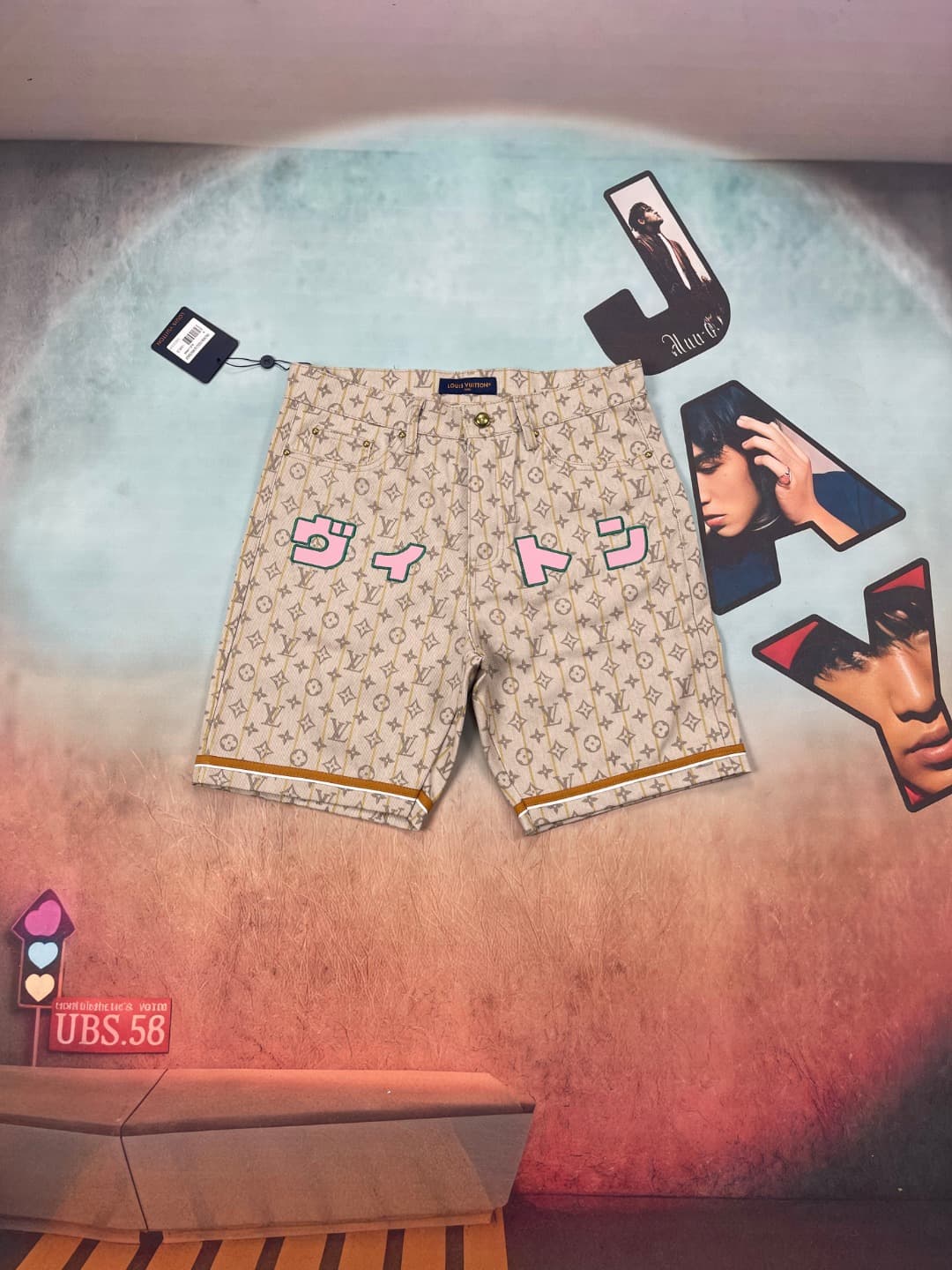 L X V Short