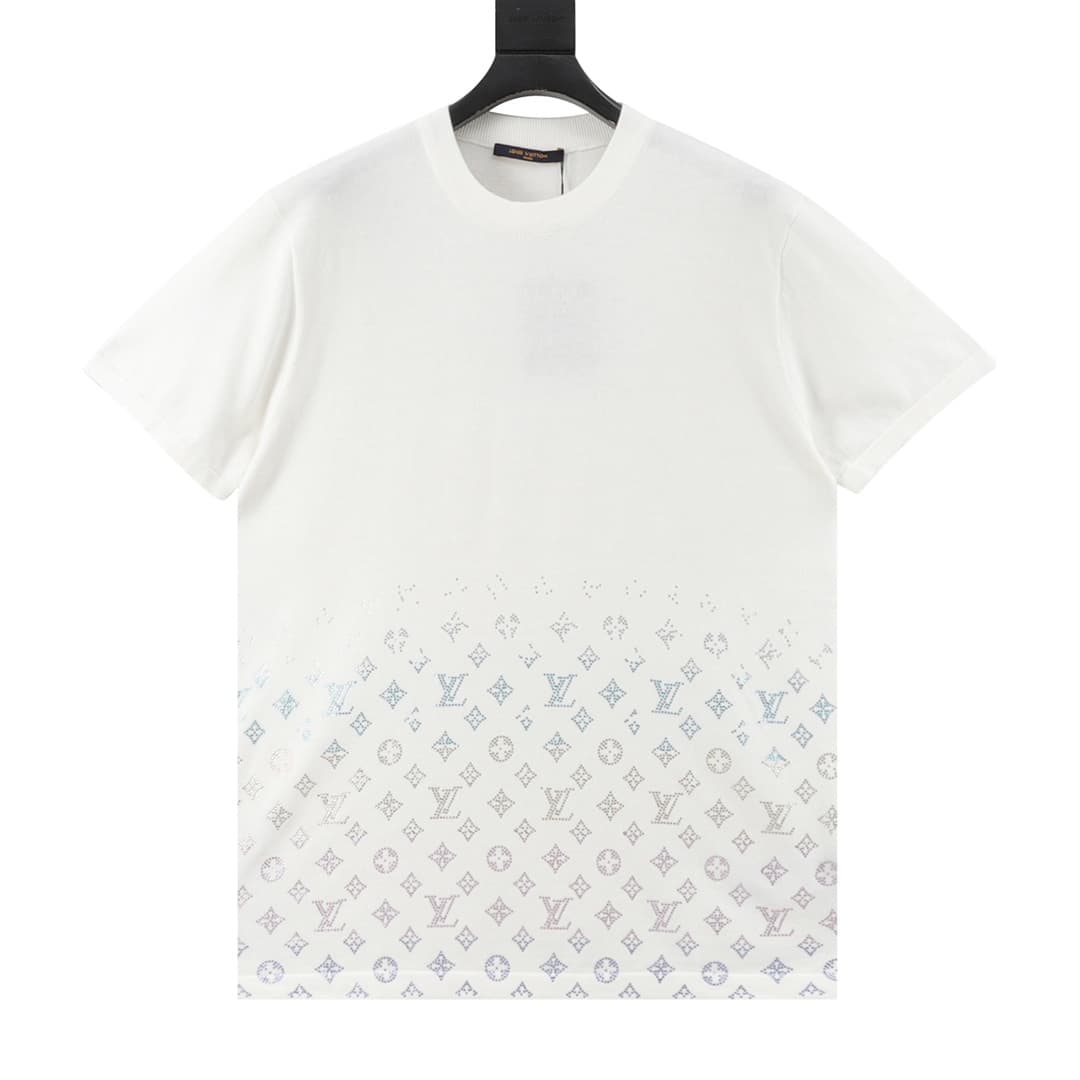 L X V Logo lettering T-shirt