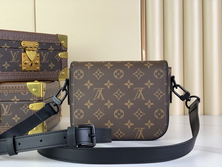 L X V Messenger Bags